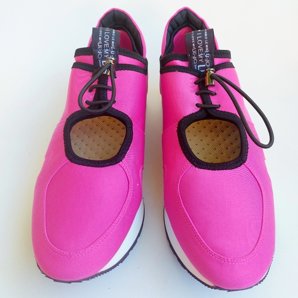 Liu Jo fuschia 'May' cutout sneaker, EU40, sample, new w/ defects - Picture 2 of 8